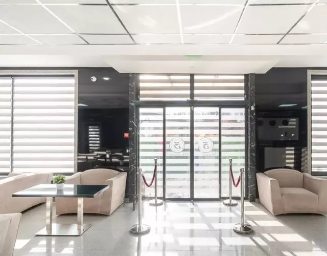 Hotel Boutique 5 - Free parking - Free breakfast - Free internet - EVSE