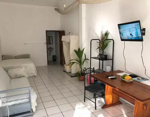 Diamondview Cherry Studio