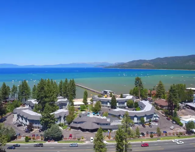Beach Retreat & Lodge at Tahoe