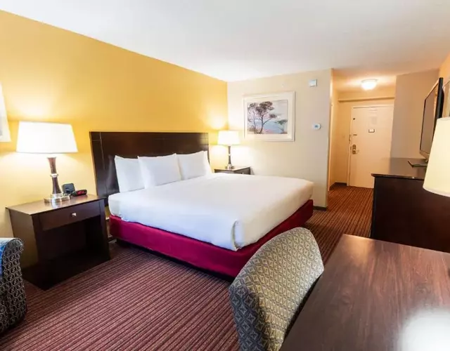 Fireside Inn & Suites Portland