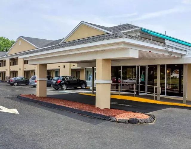 Quality Inn Waterbury East