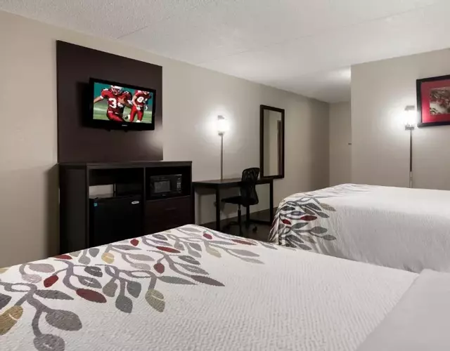 Red Roof Inn Hartford- New Britain