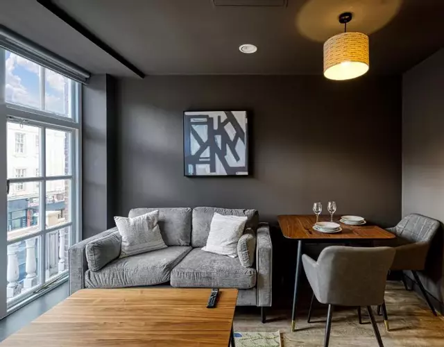 Renaissance 7 - 1 Bedroom Apartment in Southport