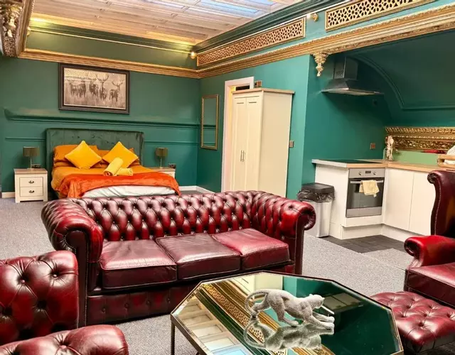 The Romantic Retreat in Merseyside