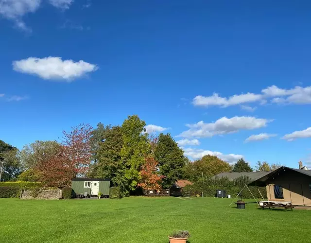 Dawn Chorus Holidays