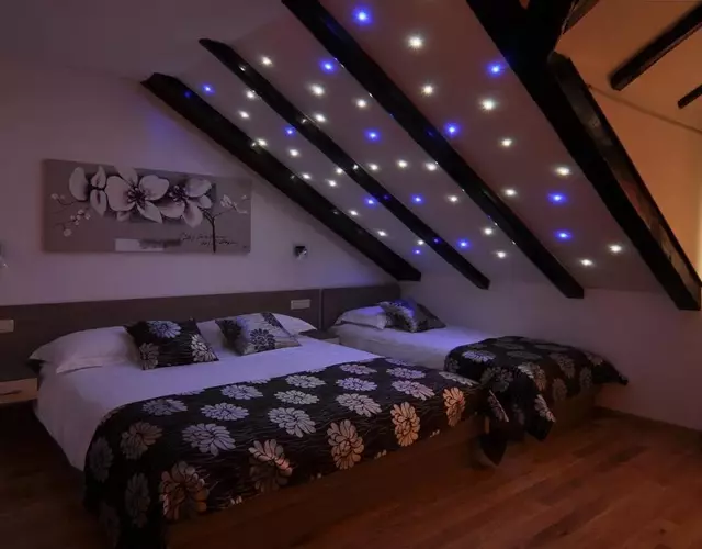 Deluxe Apartments & Rooms Sarella