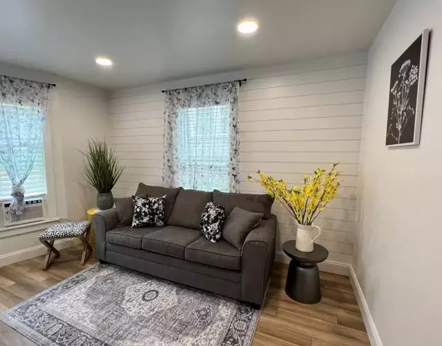 Sacred Heart Hospitalhuckleberrysmin To Dwntn