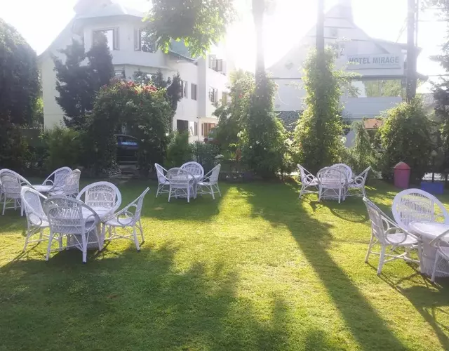 Hotel Mirage