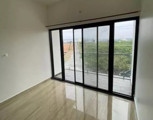 RESIDENCE 267 Serviced Apartment