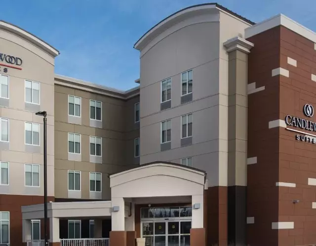 Candlewood Suites West Edmonton - Mall Area by IHG
