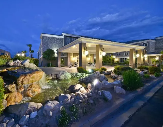 Best Western Plus Abbey Inn