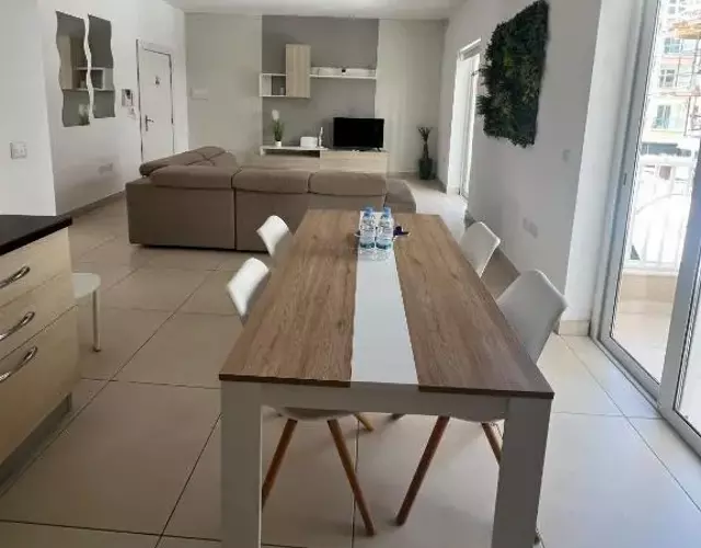 5 Star Residence - Stylish Modern apartments in St Julians