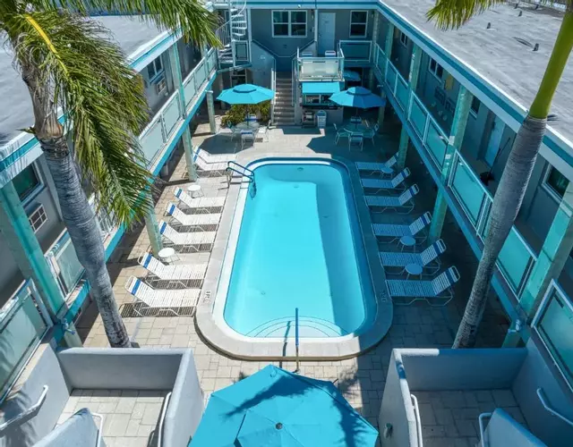 Camelot Beach Suites