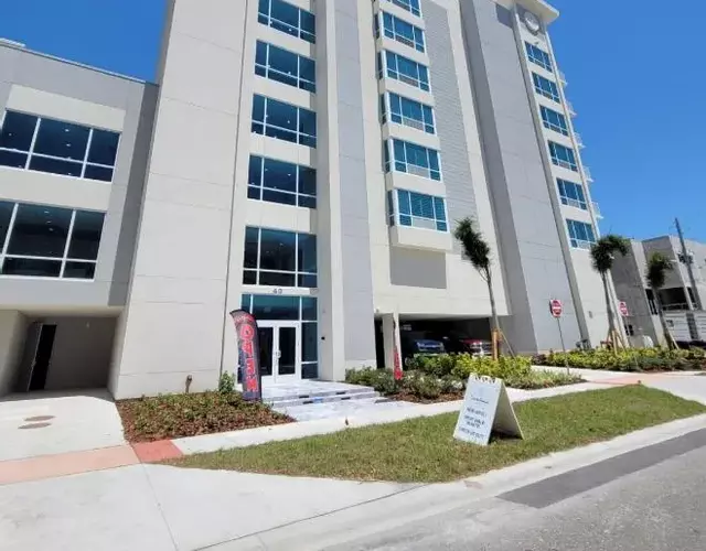 The ChartHouse Hotel