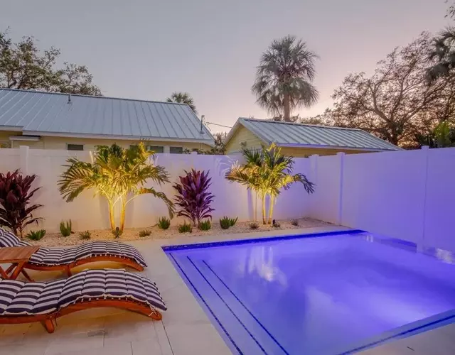 Downtown-Gulfport-Cooled & Heated Pool