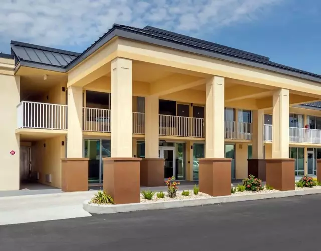 Quality Inn Saint Petersburg North-Tampa Bay