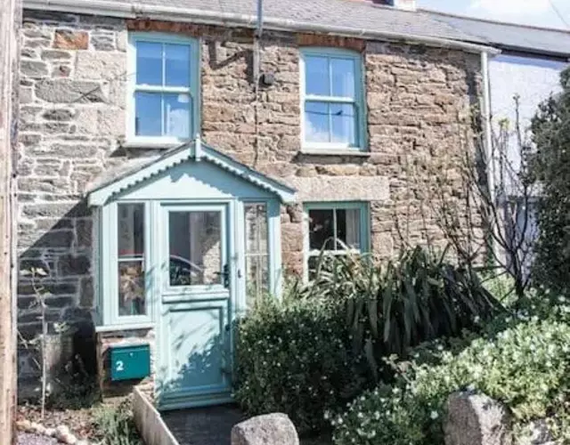 Charming Cottage near Beach!