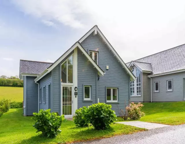 Luxurious 3 Bedroom New England Style Villa - Trewhiddle Villa 21