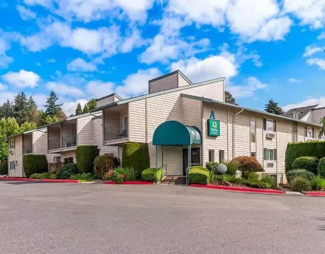 Quality Inn & Suites Vancouver - Hazel Dell