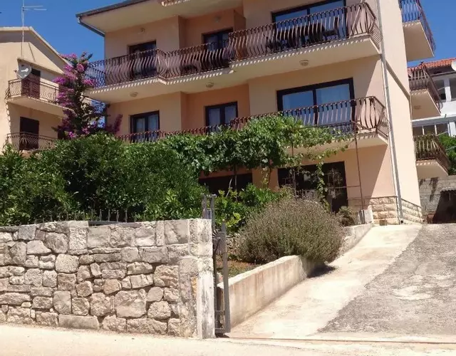 Apartmani Roić