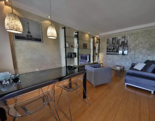 Business & Travel Apartments