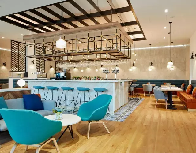 Courtyard by Marriott Luton Airport