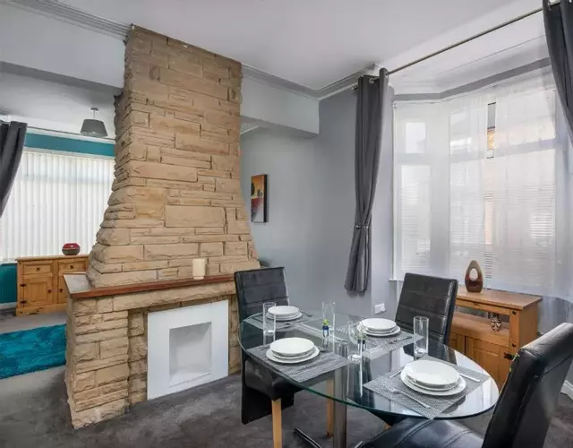 Central thornaby rooms