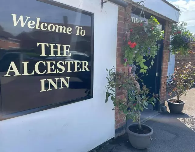 Alcester Inn