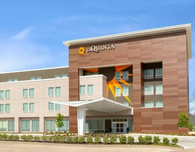 La Quinta by Wyndham Richmond-Sugarland