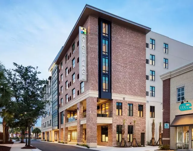 Hyatt Place Mount Pleasant Towne Centre