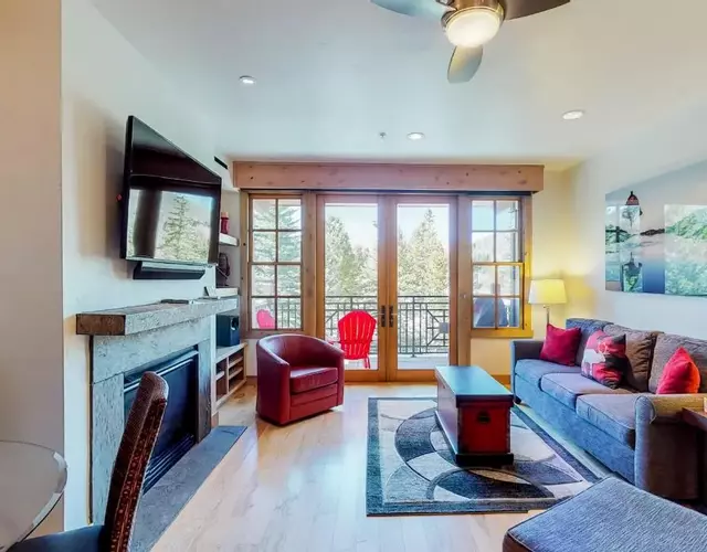 Elkhorn Springs Getaway