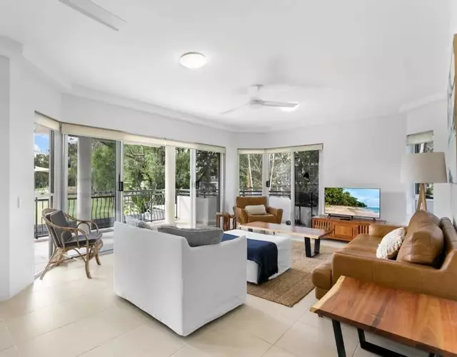 Riviera Noosa Resort