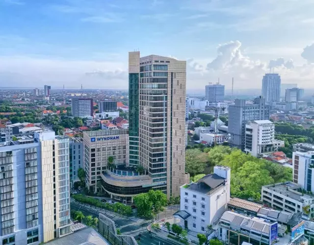 Wyndham Surabaya