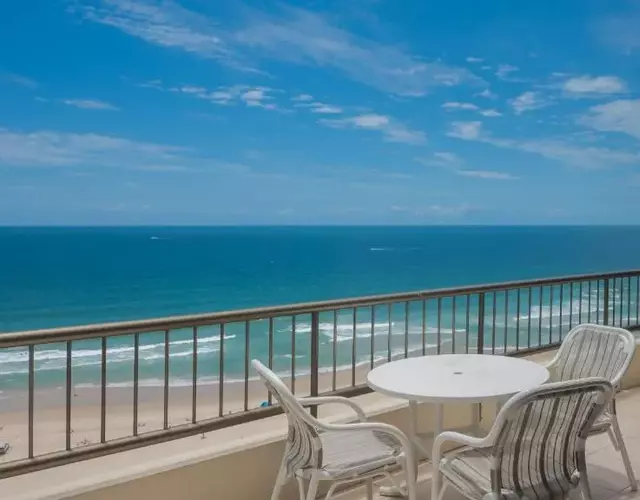 Norfolk Luxury Beachfront Apartments Gold Coast