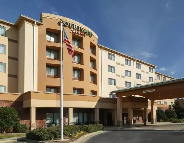 Courtyard by Marriott Atlanta Buford Mall of Georgia
