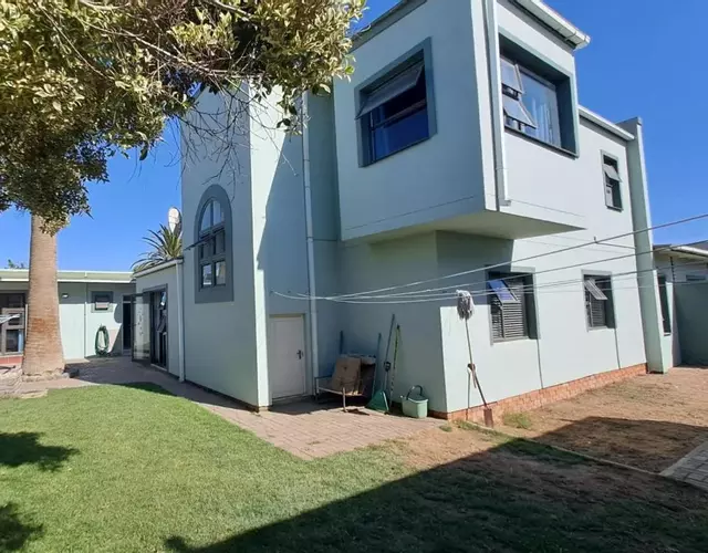 Sleeping Flamingo Guest House