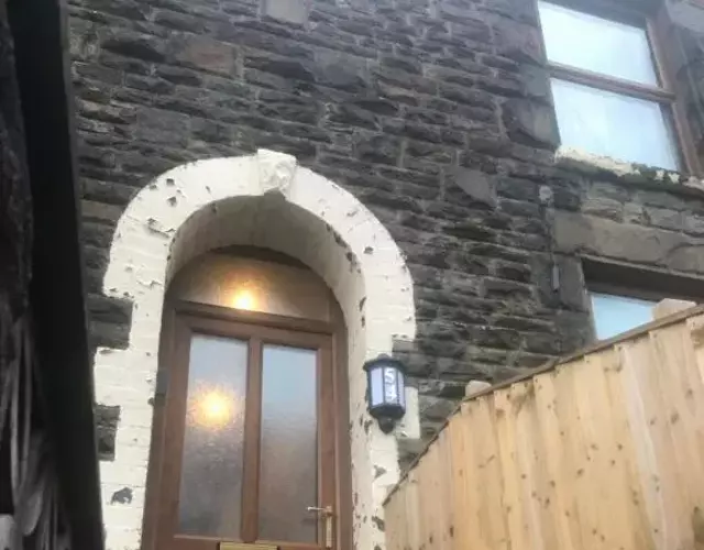 54 - Room 3 - City views