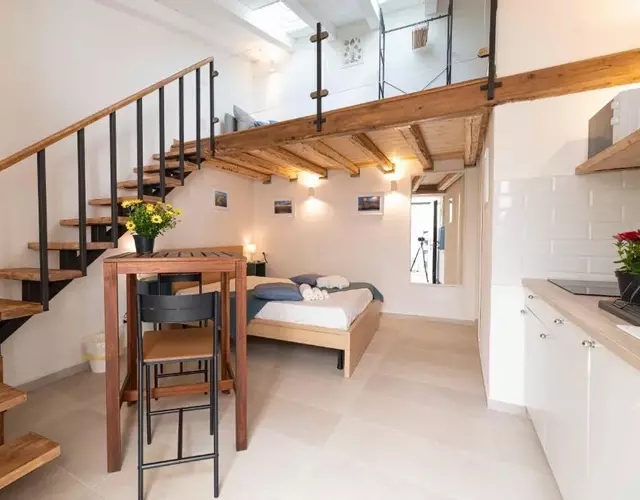 L'alba di ortigia a due passi dal mare