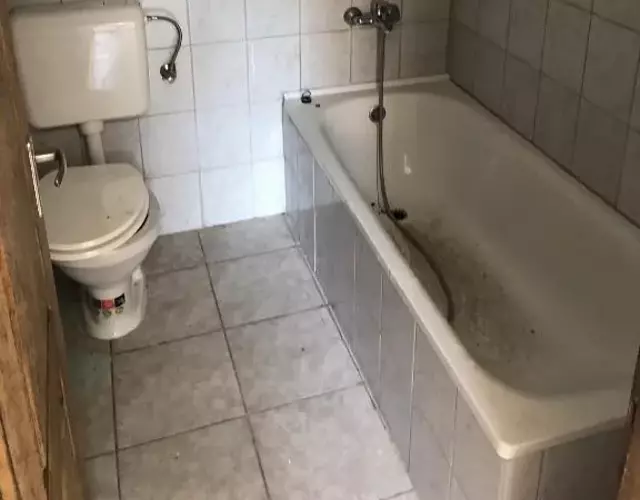 Feel Natural and Relaxed in a 3 Bedroom Apartment in Gyongyosfalu