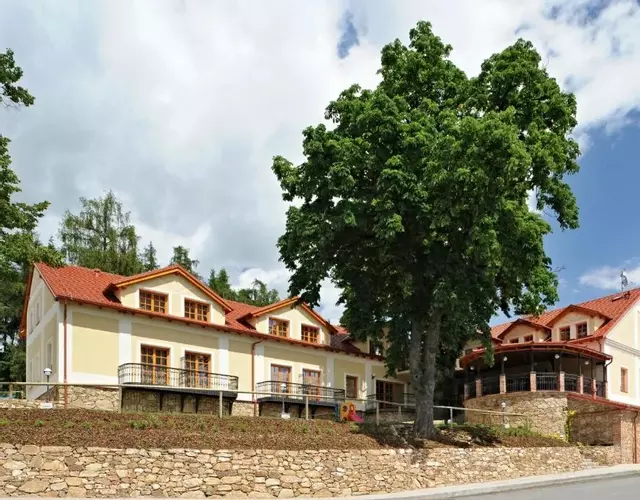 Hotel Gold Chotoviny