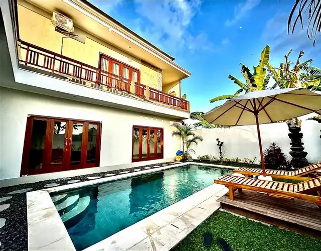 Nyoman House