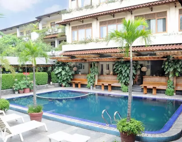 Mutiara Hotel and Convention