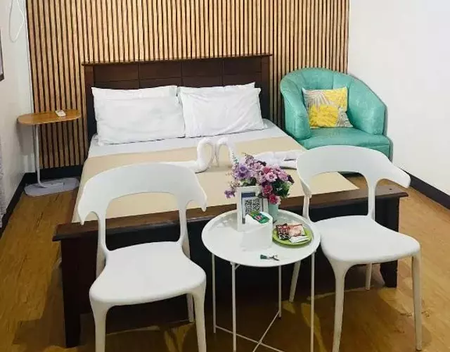 HOST HOMES - CASA ELIZA