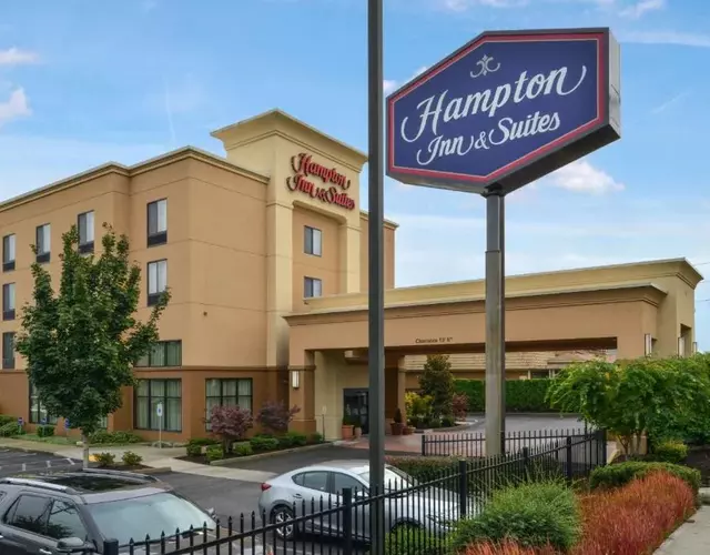 Hampton Inn & Suites Tacoma