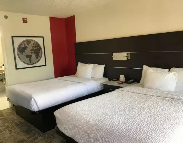 Ramada by Wyndham Temple Terrace/Tampa North