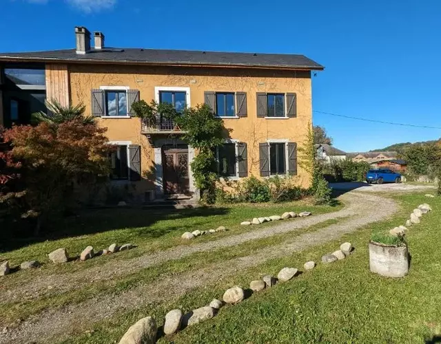 Gîte de l'Adour, Rénové & Chic, Parking