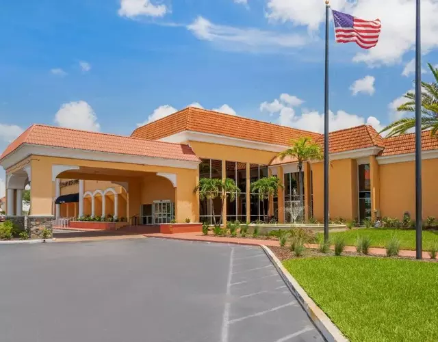 Quality Inn & Suites Conference Center