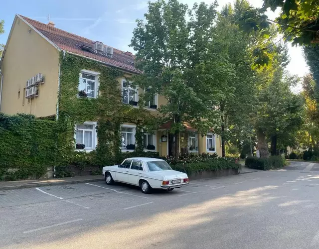 Hotel Arnold