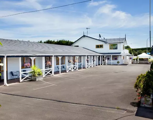 Accommodation Te Puna