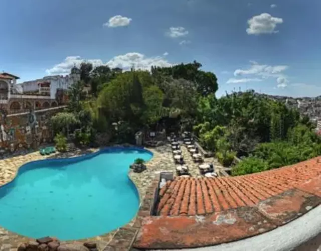 Posada de la Mision, Hotel Museo y Jardin